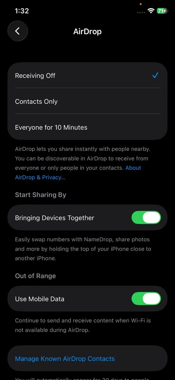 AirDrop settings on iPhone with Receiving Off, Contacts Only and Everyone for 10 Minutes